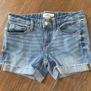 Vinyard Vine 3" Everyday denim shorts